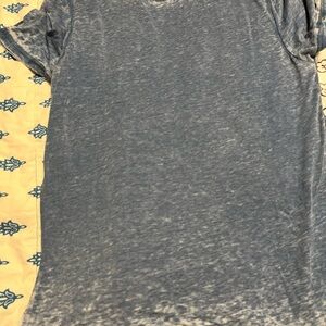 Adam Levine Collection blue heather short sleeve tee